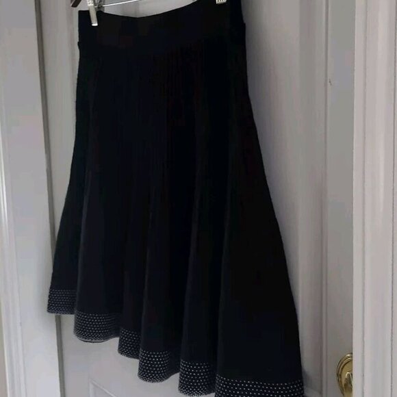 Islandic Designs Wool Blend Wool Pleated Dottie Skirt Women Size Small - Picture 4 of 7